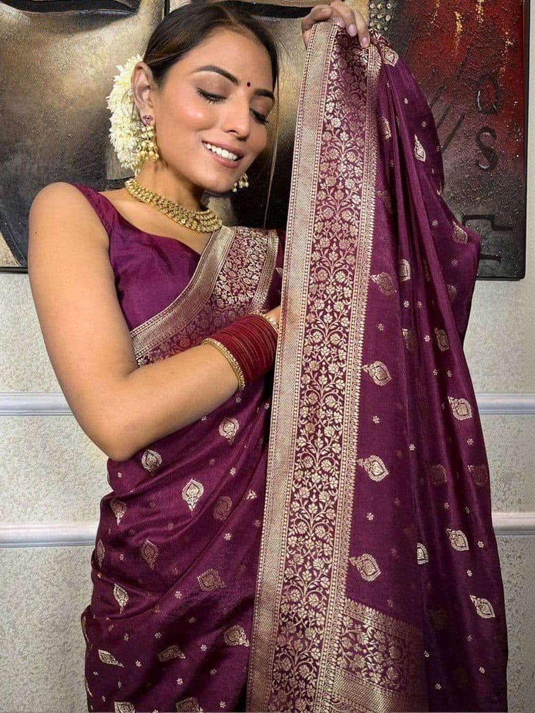 THE AQUARIUS Woven Design Zari Art Silk Banarasi Saree thumbnail 4