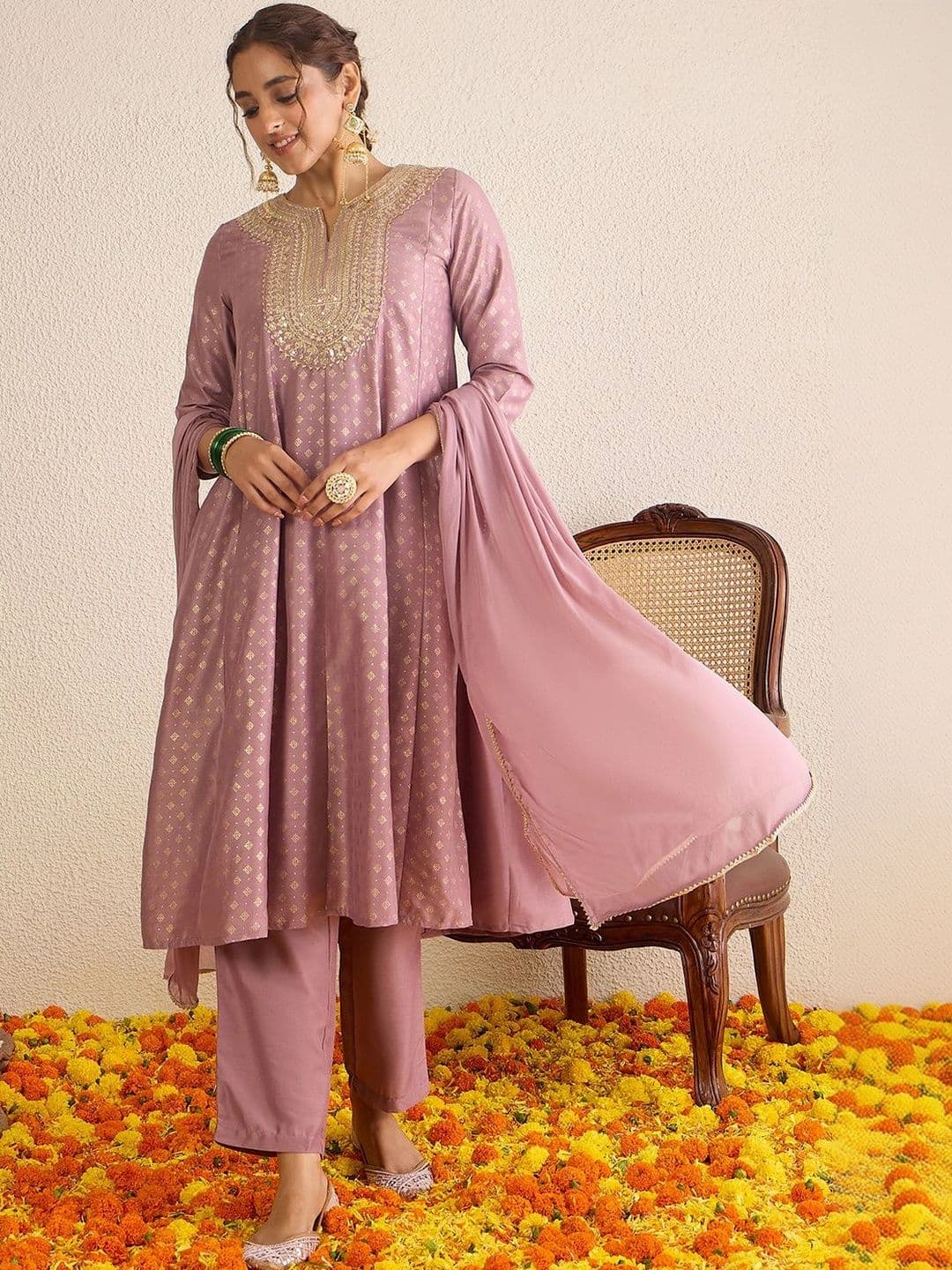 Janasya Ethnic Motifs Printed Panelled Thread Work Muslin Kurta With Palazzo & Dupatta Set thumbnail 5