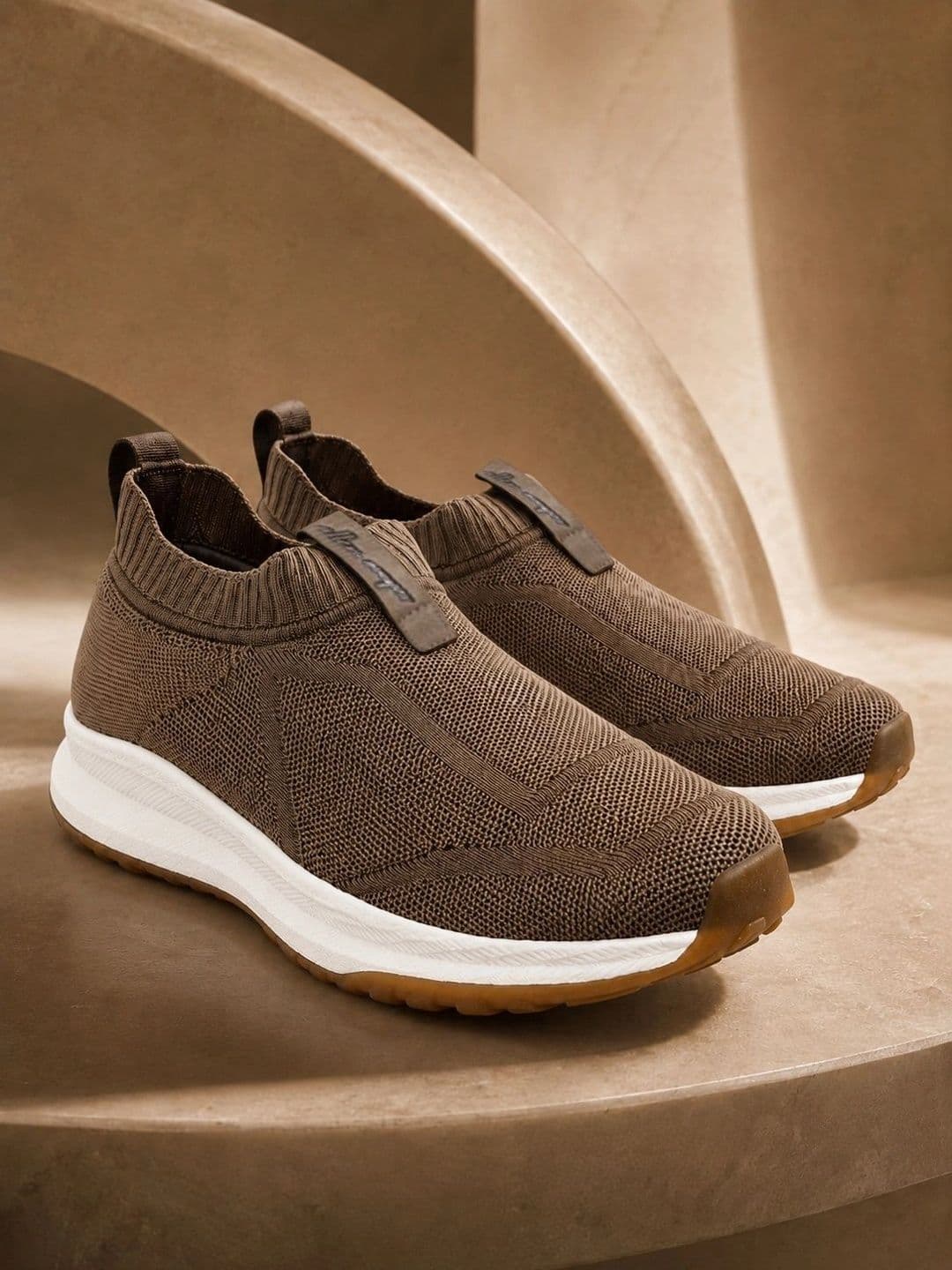 Allen Cooper Men Lightweight Running Shoes - view 1