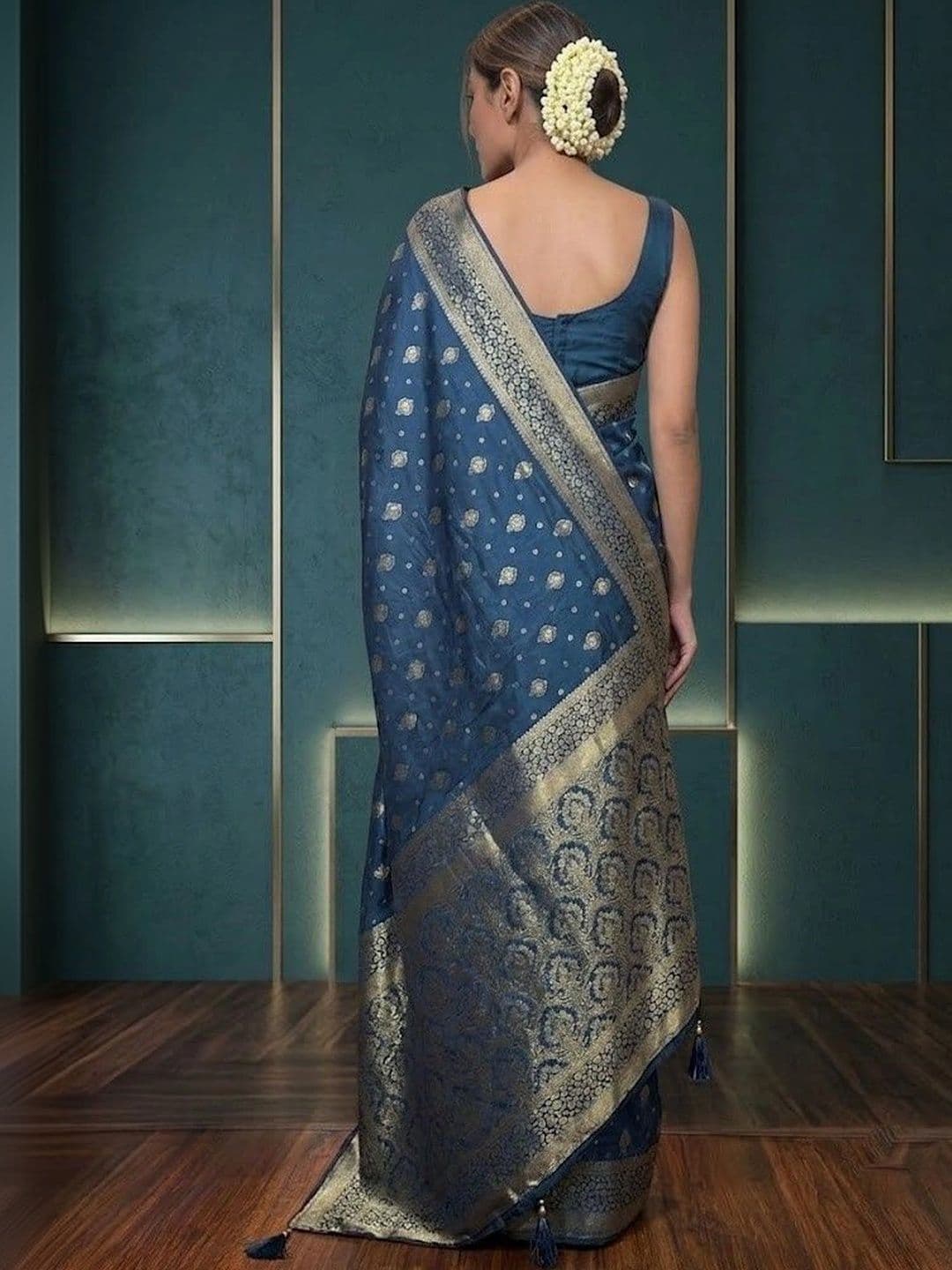Vmdesigns Woven Design Zari Art Silk Banarasi Saree thumbnail 3