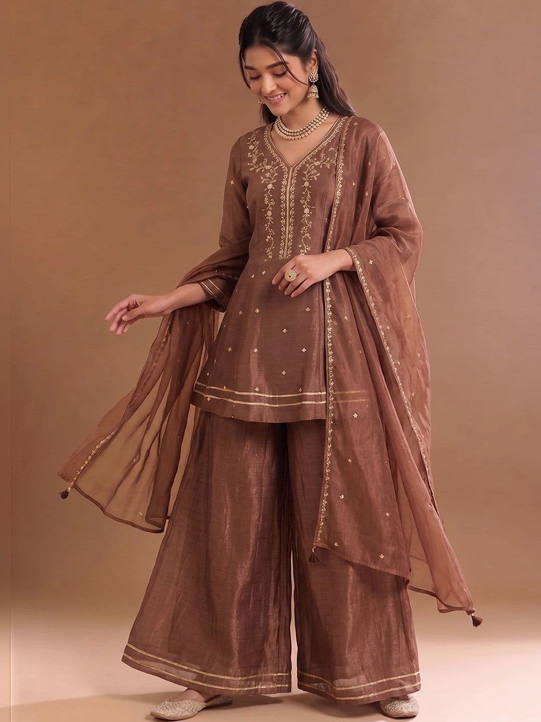Varanga Women Ethnic Motifs Embroidered Empire Thread Work Kurta with Palazzos & With Dupatta thumbnail 2