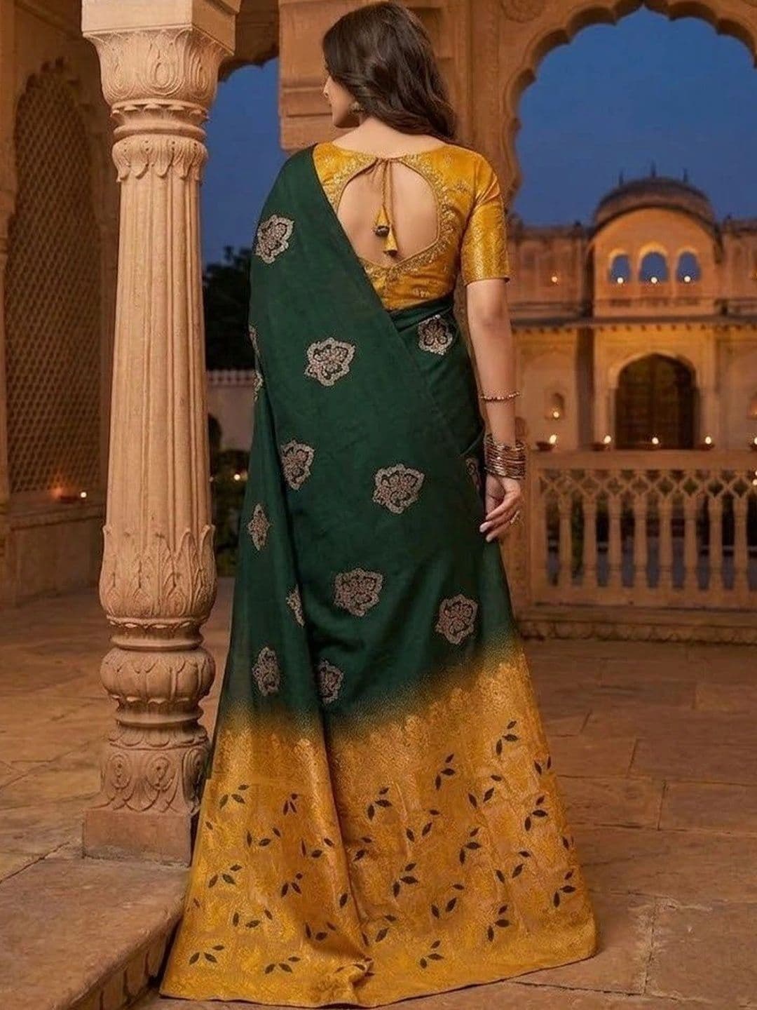 THE AQUARIUS Woven Design Zari Art Silk Banarasi Saree thumbnail 2
