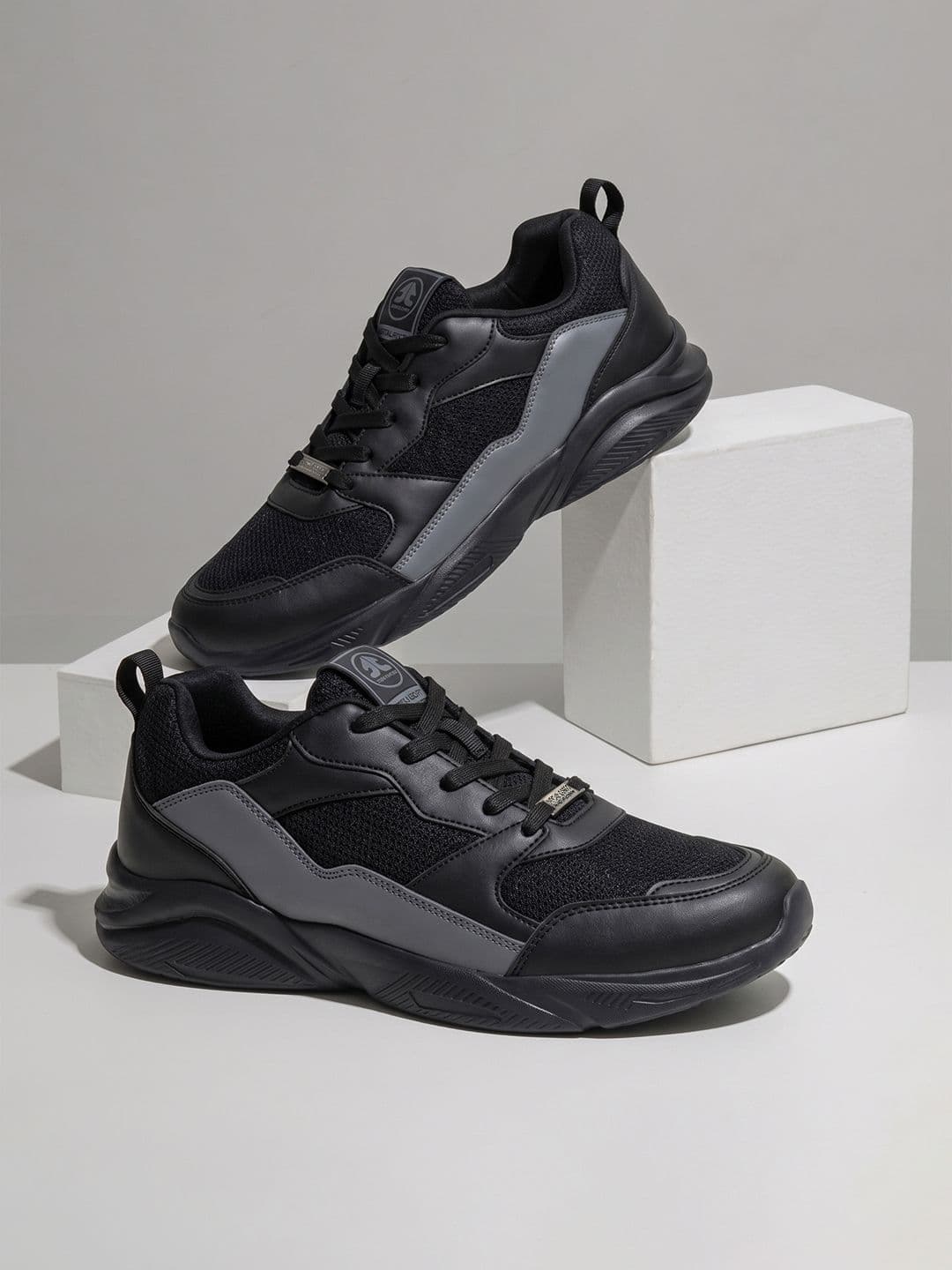 OFF LIMITS Men Mesh Running Sports Shoes - view 1