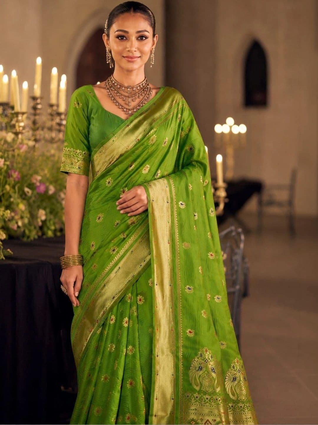 Veera Collection Woven Design Zari Art Silk Designer Banarasi Saree thumbnail 3