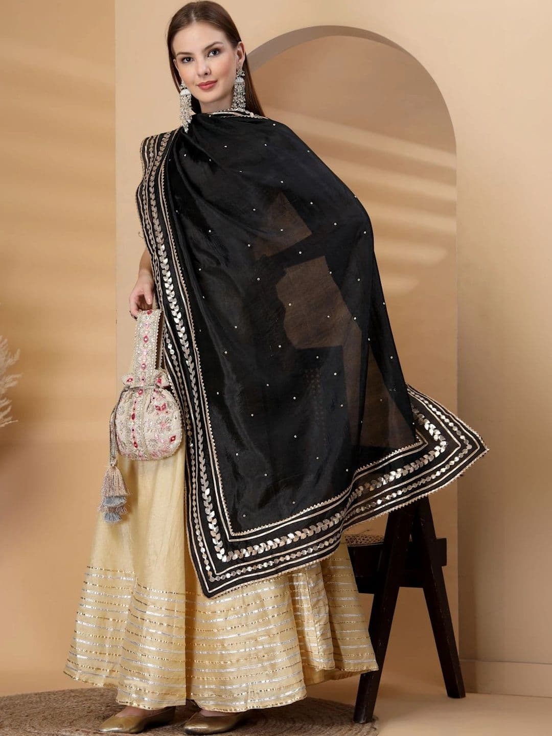 KALINI Dupatta with Sequinned thumbnail 2
