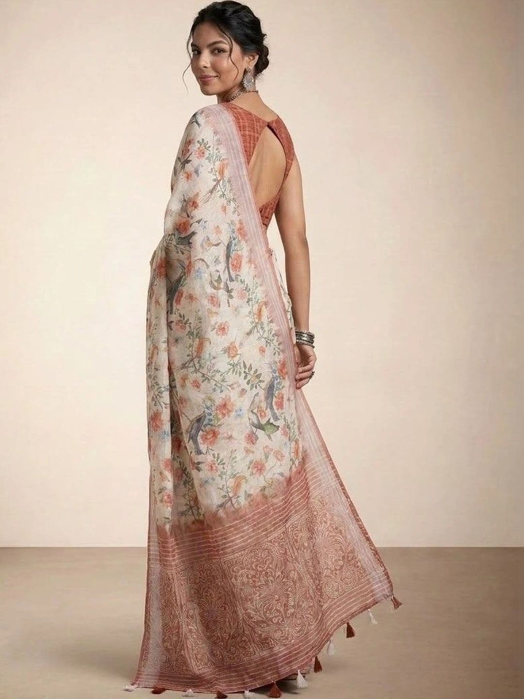 Anouk Floral Pure Linen Jamdani Saree thumbnail 3