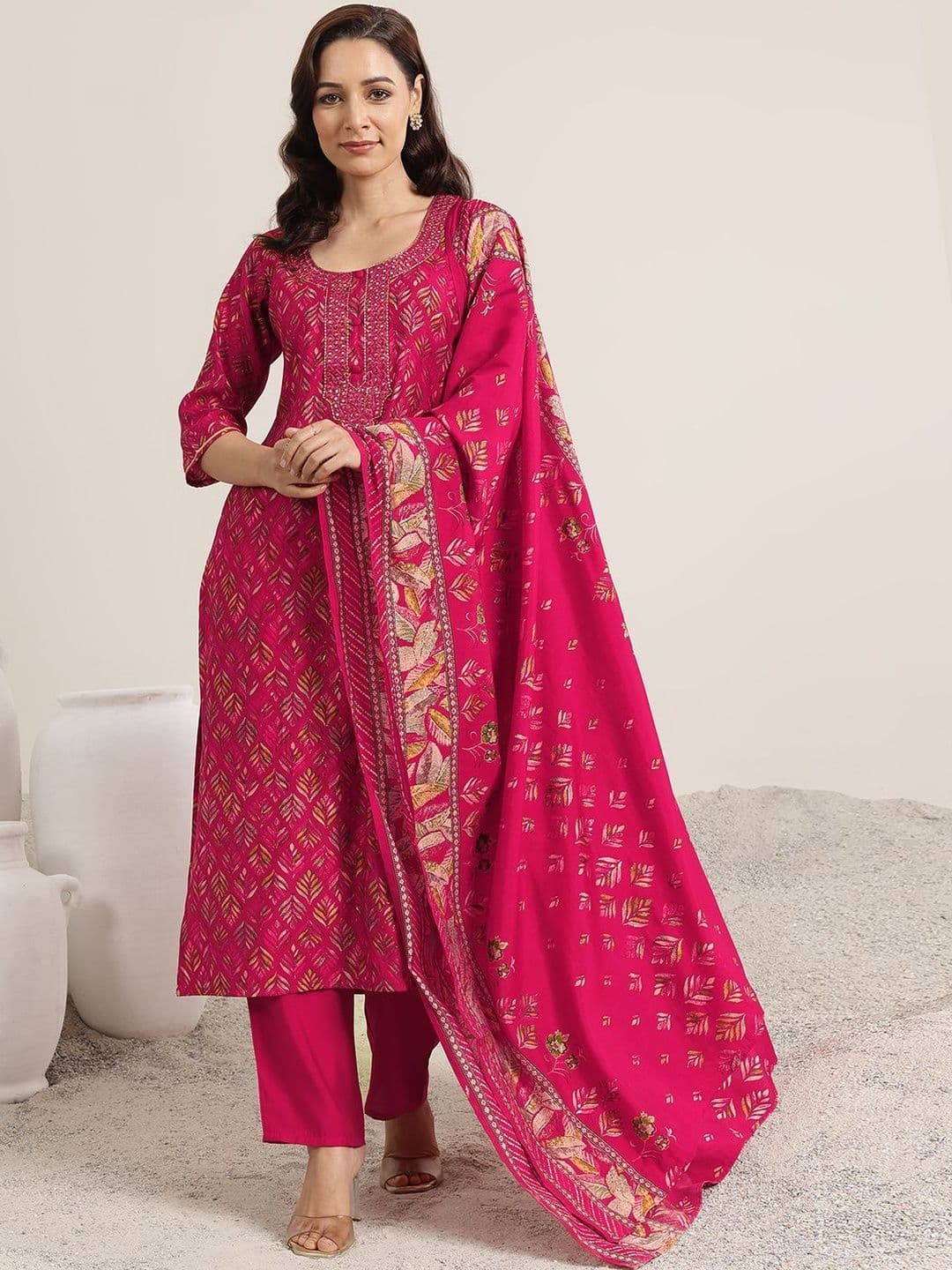 Libas Women Ethnic Motifs Printed Regular Mirror Work Kurta with Trousers & With Dupatta thumbnail 4