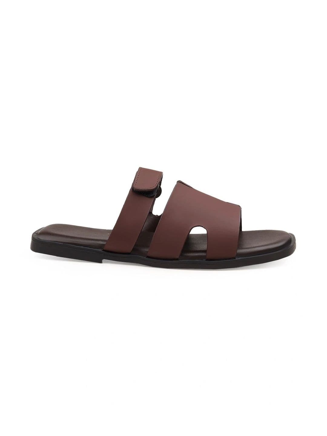 Roadster Men Comfort Sandals thumbnail 4
