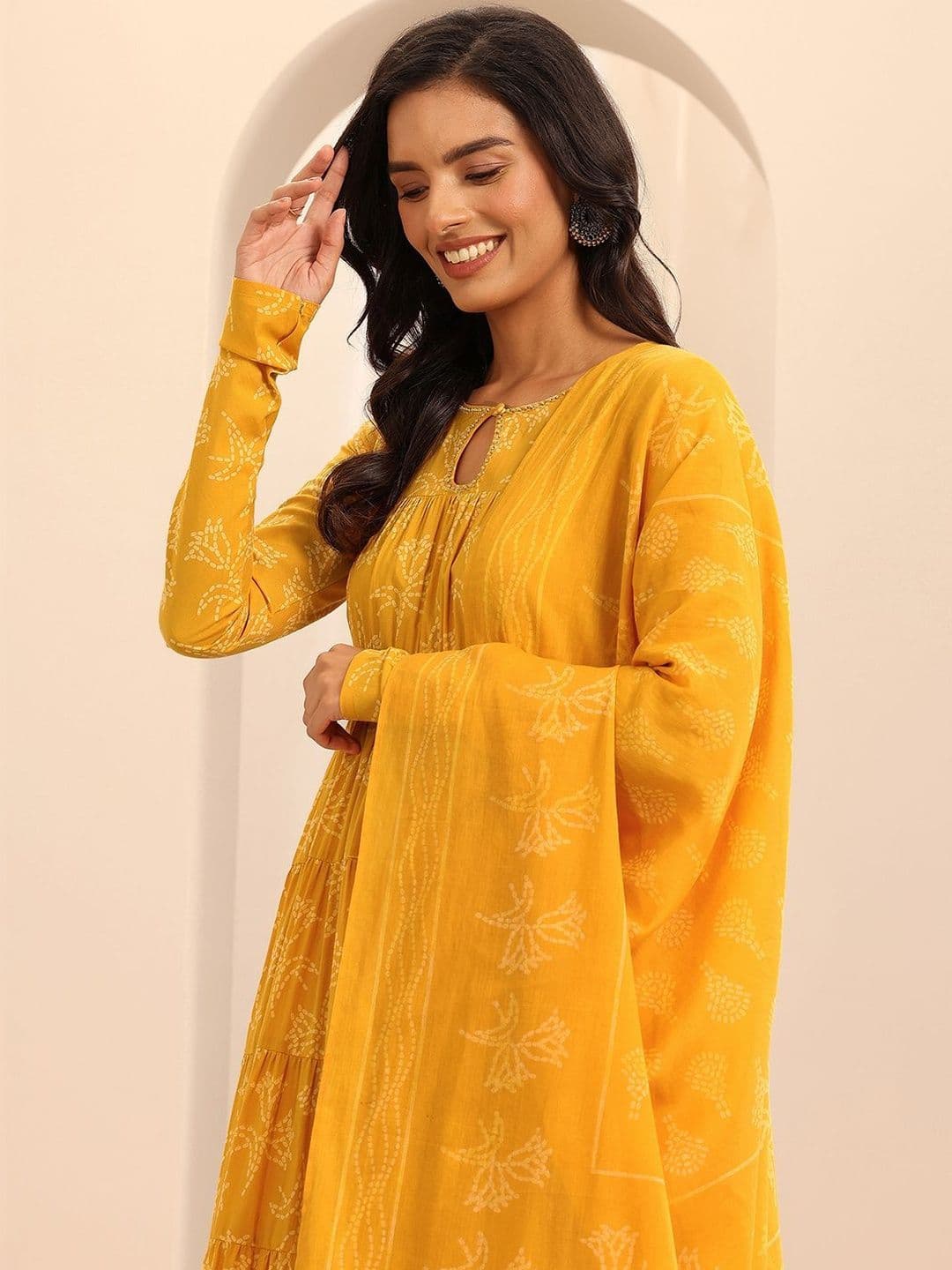 Libas Women Ethnic Motifs Printed Tiered Kurta with Trousers & With Dupatta thumbnail 7