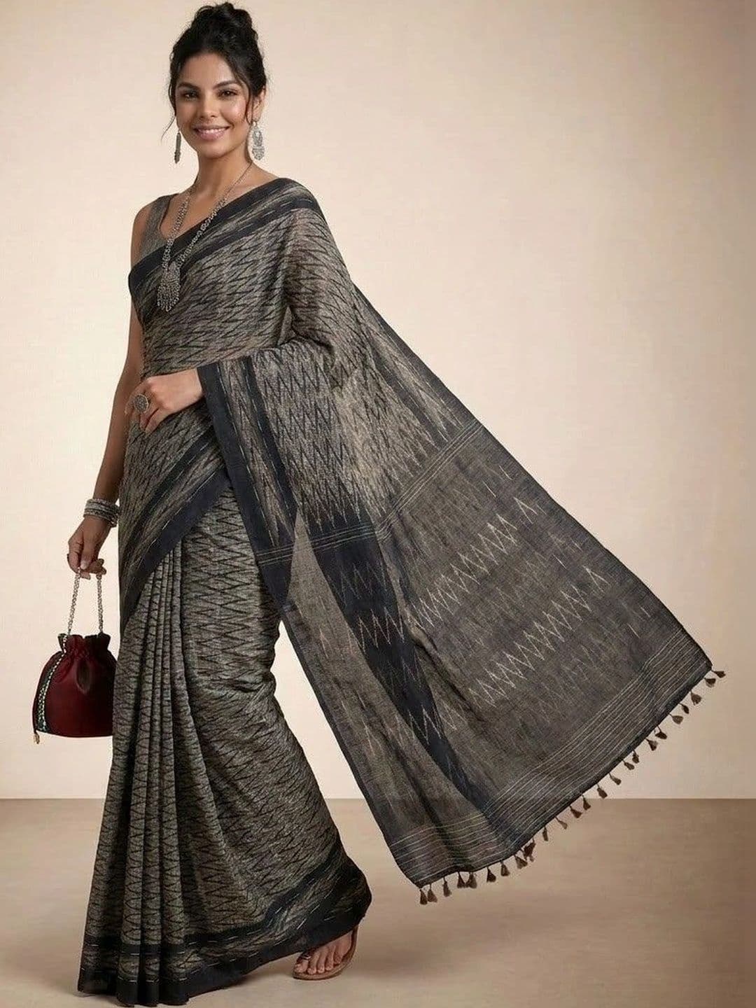 Anouk Woven Design Linen Blend Ikat Saree thumbnail 4