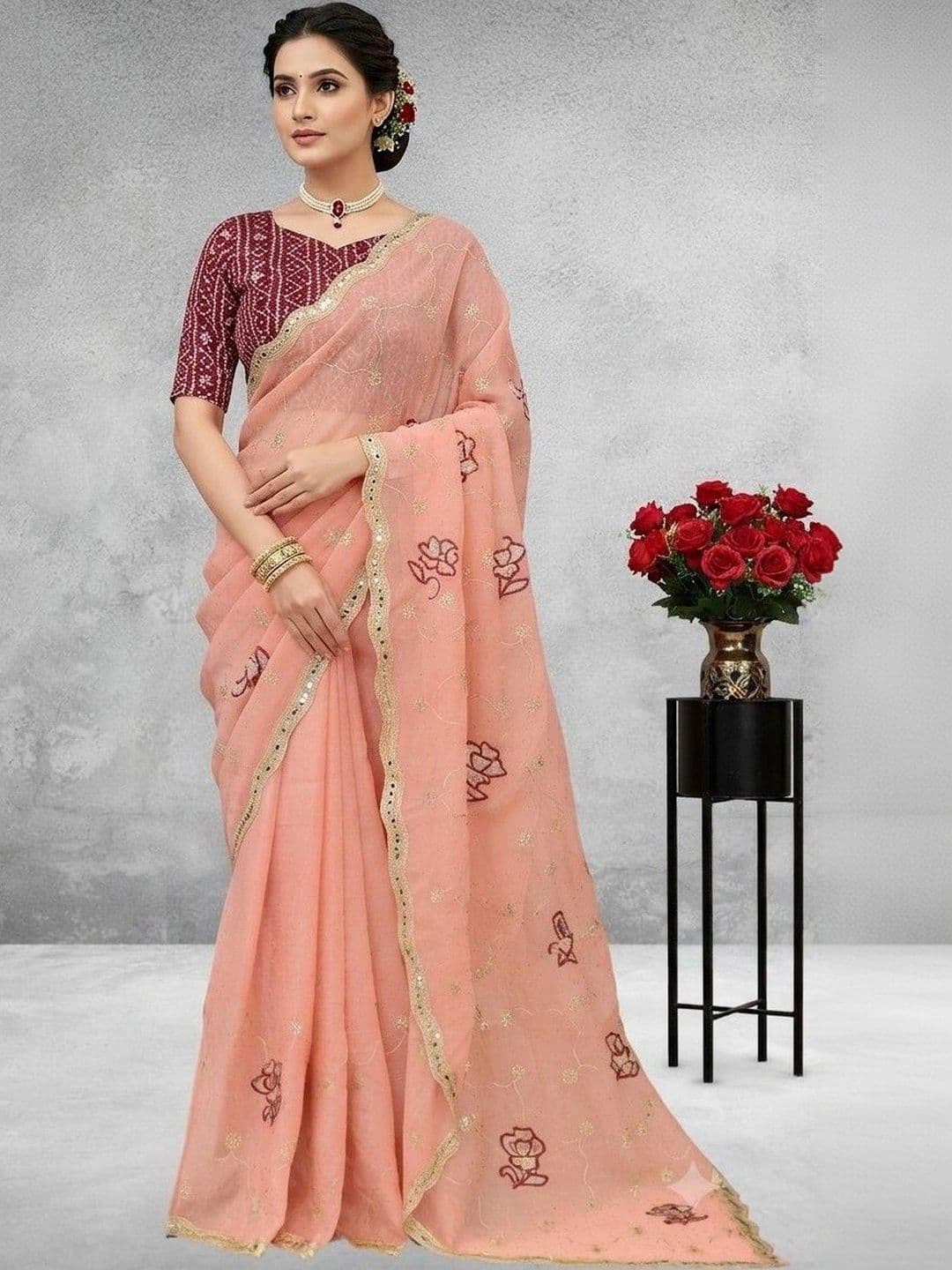 SmileyFashion Floral Embroidered Poly Georgette Saree - view 1