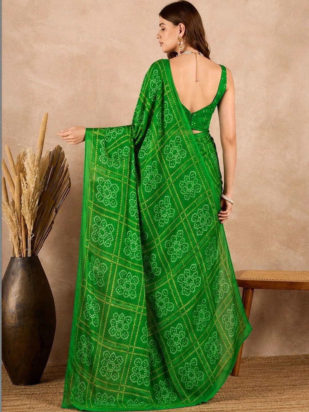 Sita Bandhani Pure Georgette Saree thumbnail 3