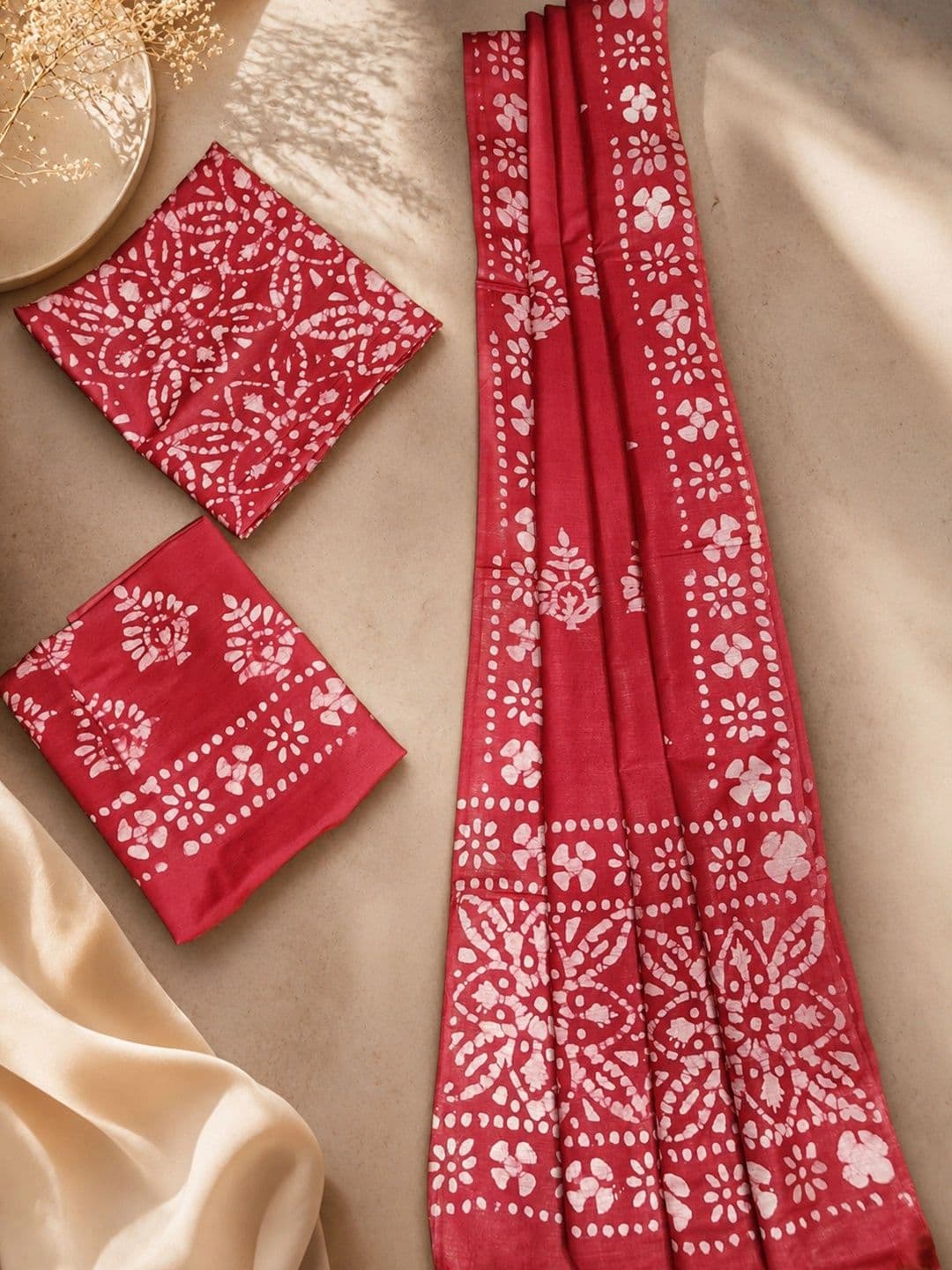 Mollika Printed Unstitched Dress Material thumbnail 2