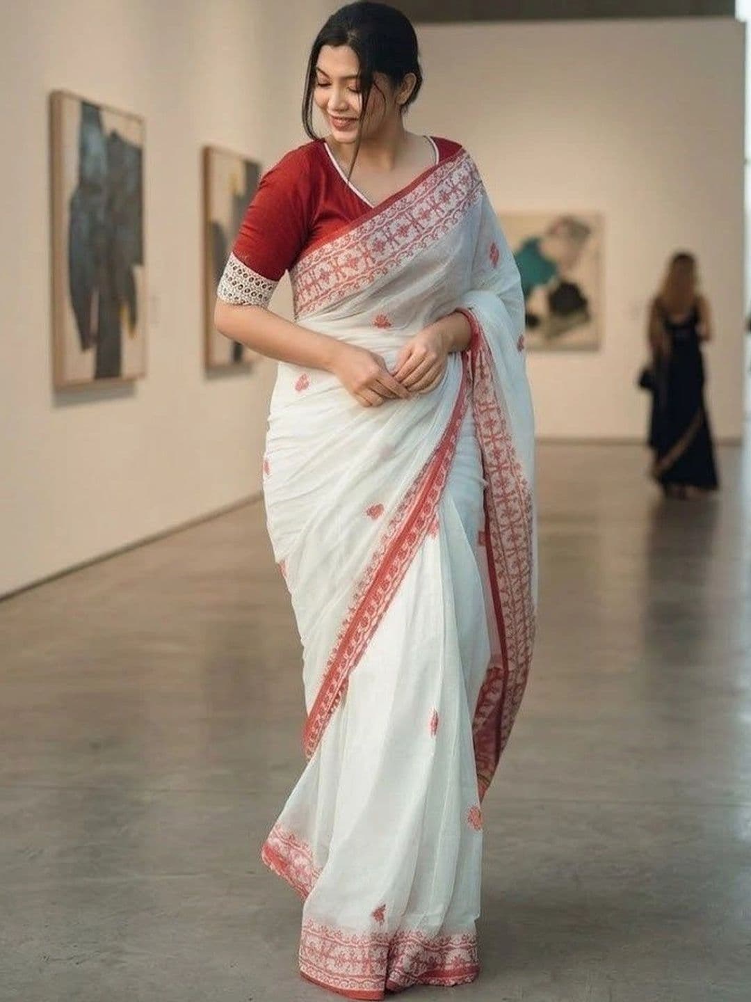 AdoreeStitch Woven Design Zari Art Silk Banarasi Saree - view 1