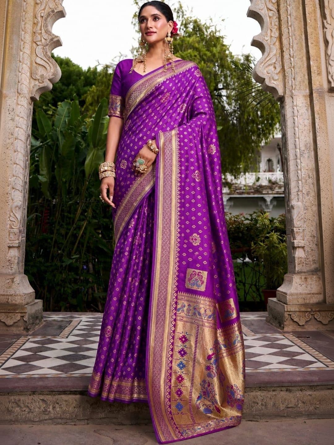 Veera Collection Woven Design Zari Art Silk Designer Banarasi Saree thumbnail 4