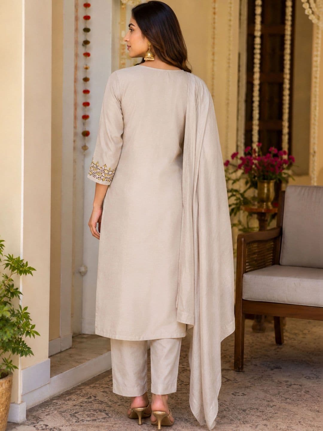 SZN Women Ethnic Motifs Embroidered Regular Thread Work Kurta with Trousers & With Dupatta thumbnail 2