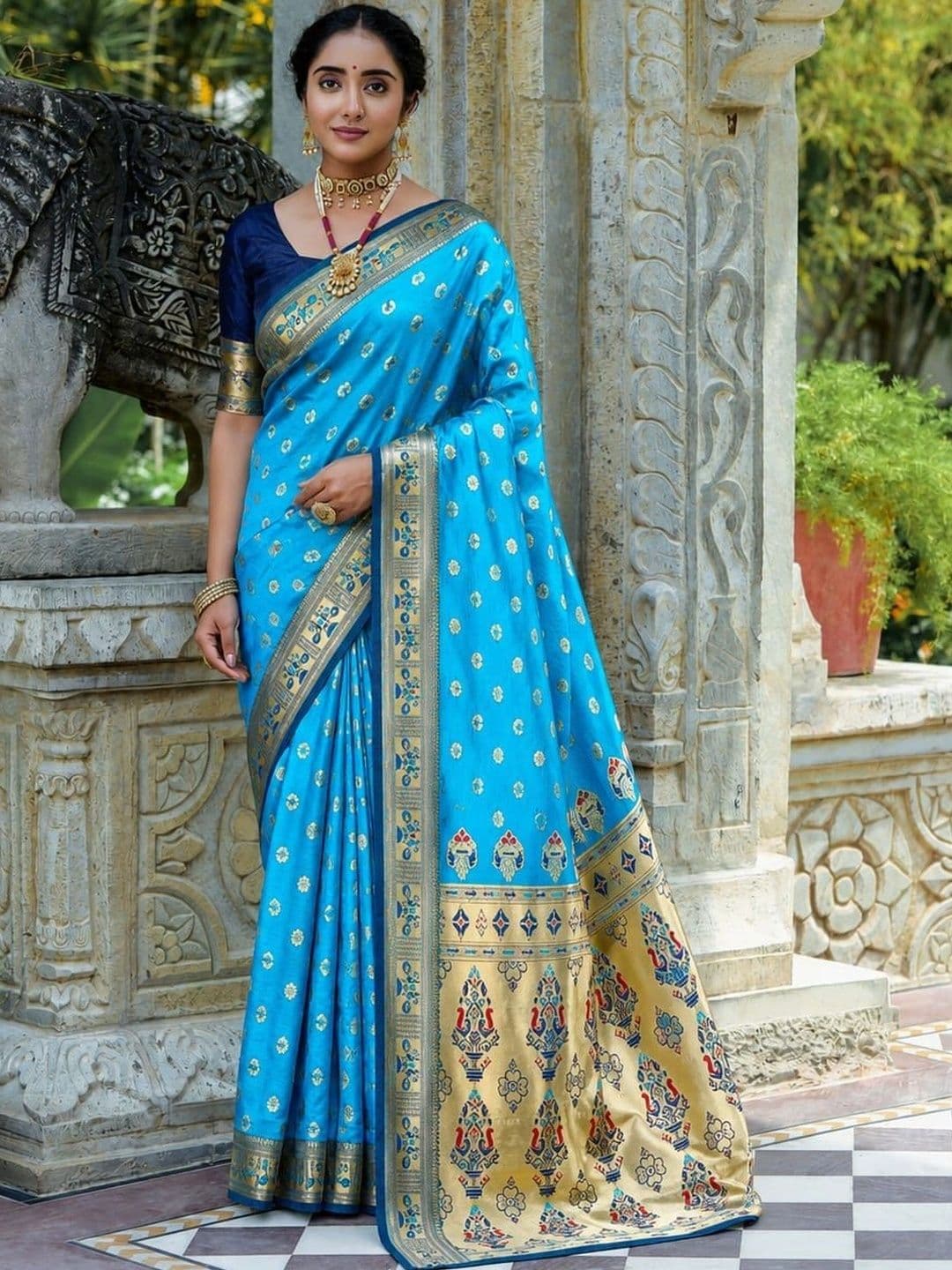 vastranagari Paisley Zari Art Silk Designer Banarasi Saree - view 1