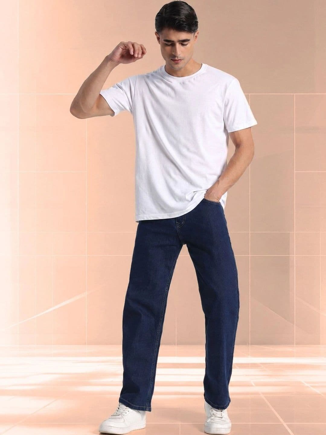 SYNZO Men Comfort Relaxed Fit Mid-Rise Jeans thumbnail 3