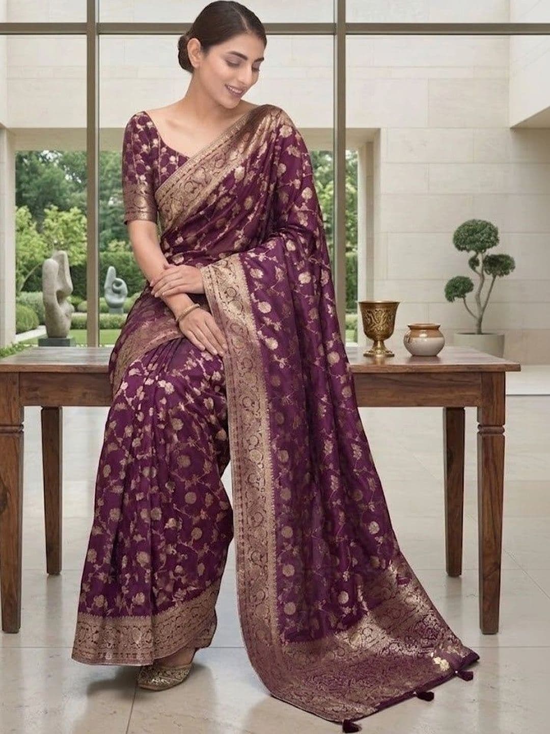 VelvetHue Woven Design Zari Art Silk Banarasi Saree thumbnail 4