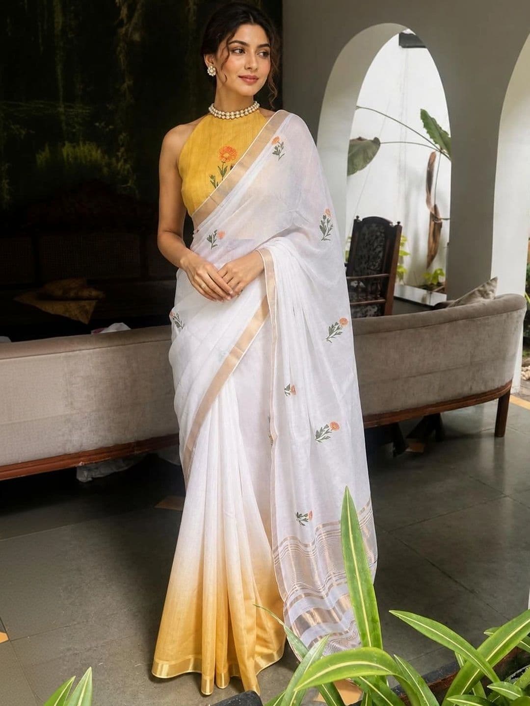 RAJHANS ENTERPRISE Floral Printed Pure Linen Saree - view 1