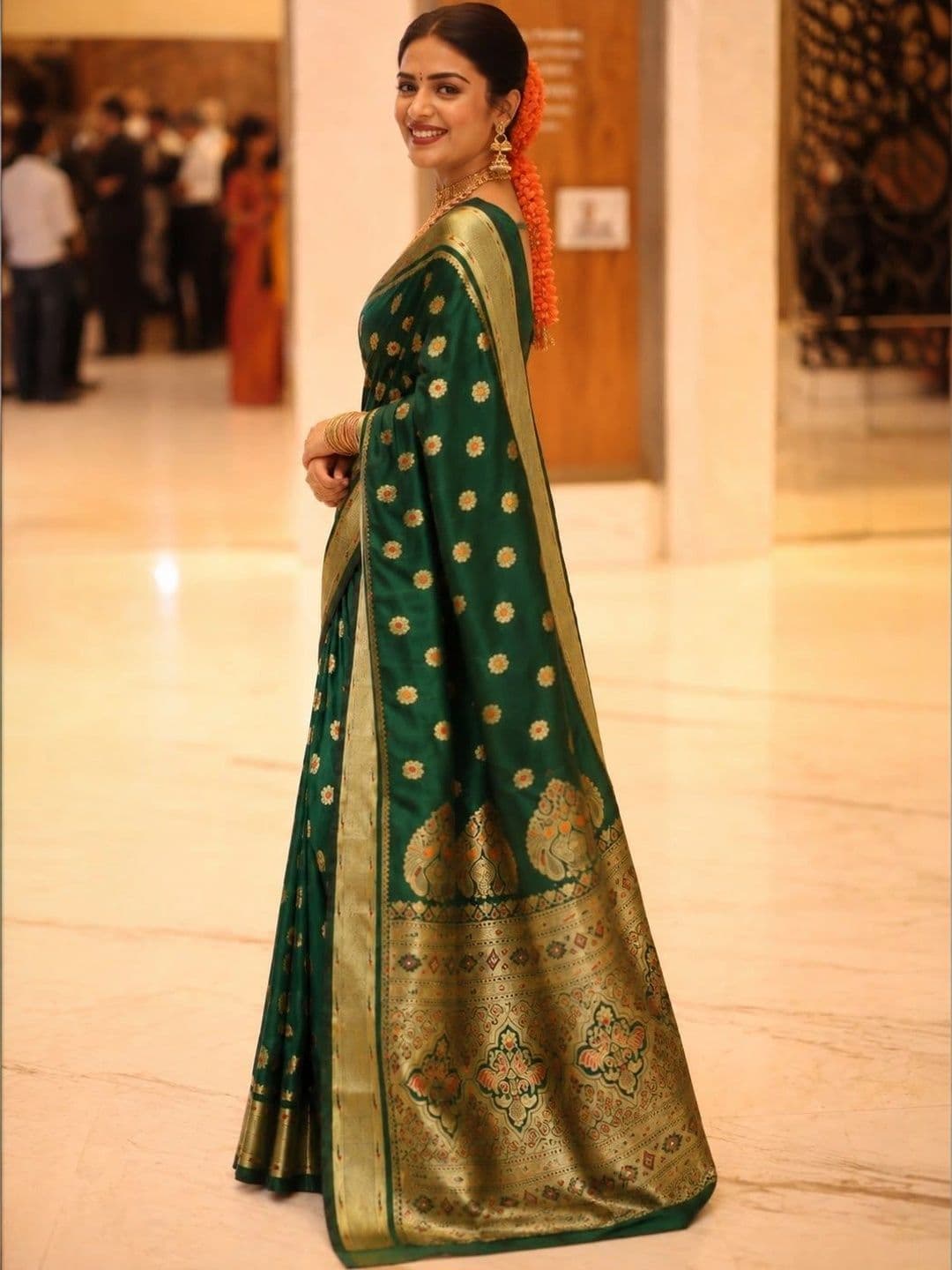 Veera Collection Woven Design Zari Art Silk Designer Banarasi Saree thumbnail 4