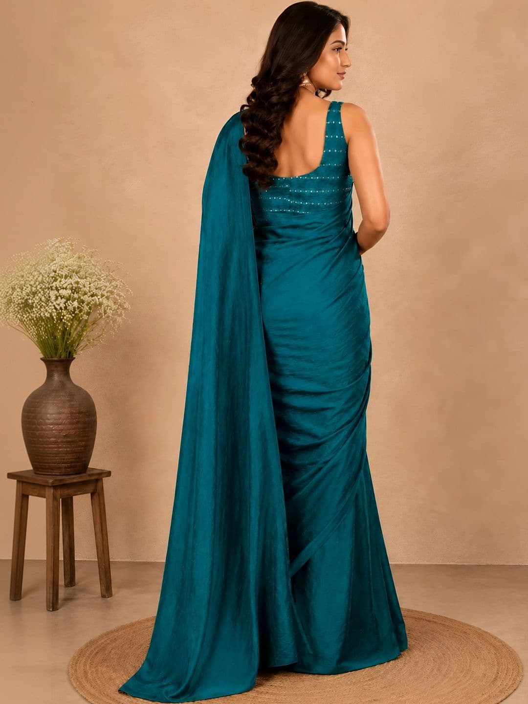 VRAGI Sequinned Saree thumbnail 6