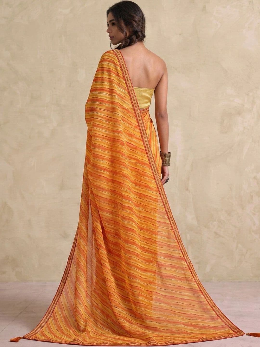 SAARA Striped Pure Georgette Saree thumbnail 4