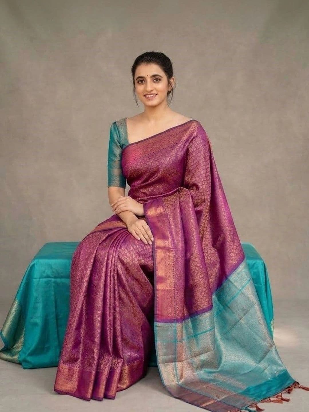 ZARA STAR Woven Design Zari Art Silk Banarasi Saree thumbnail 7