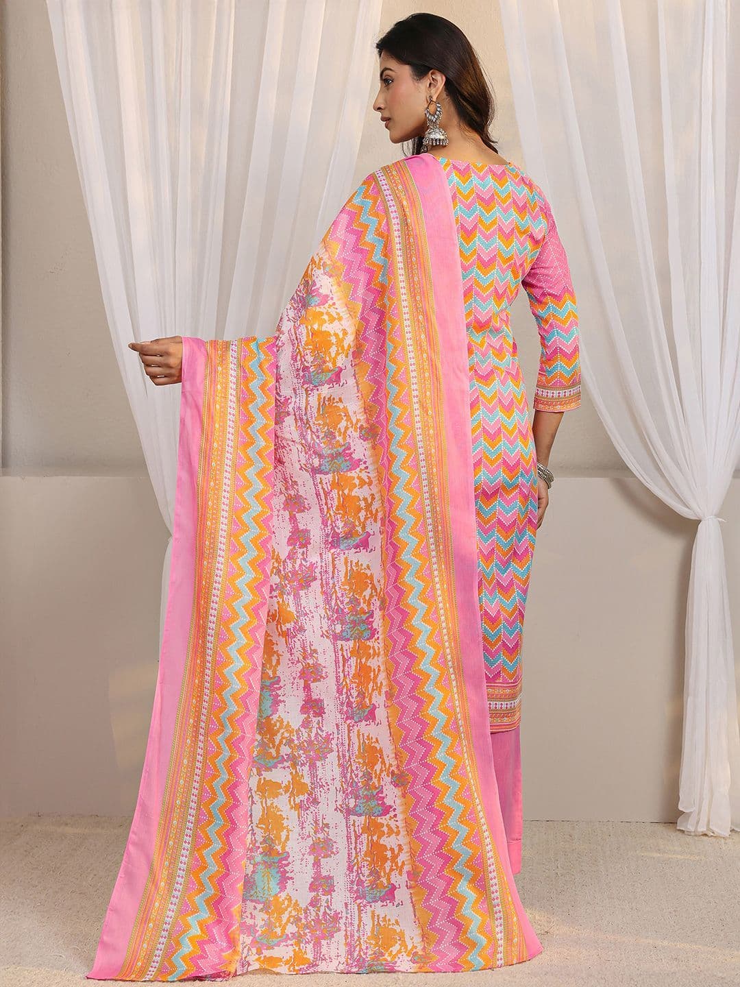 Gerua By Libas Libas Pink Chevron Printed Straight Suit Set with Dupatta thumbnail 4