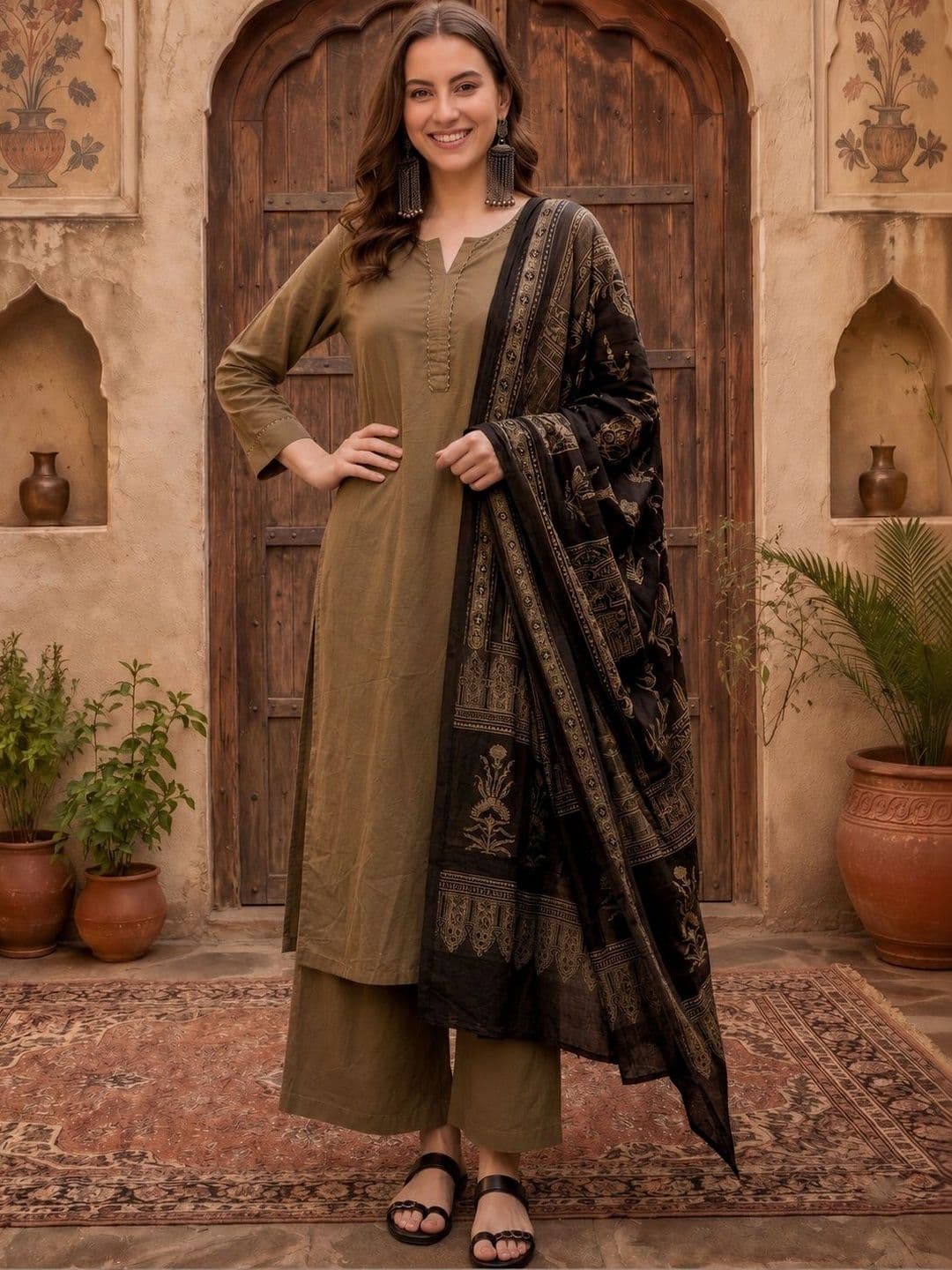 Sangria Women Ethnic Motifs Regular Kurta with Trousers & With Dupatta thumbnail 3