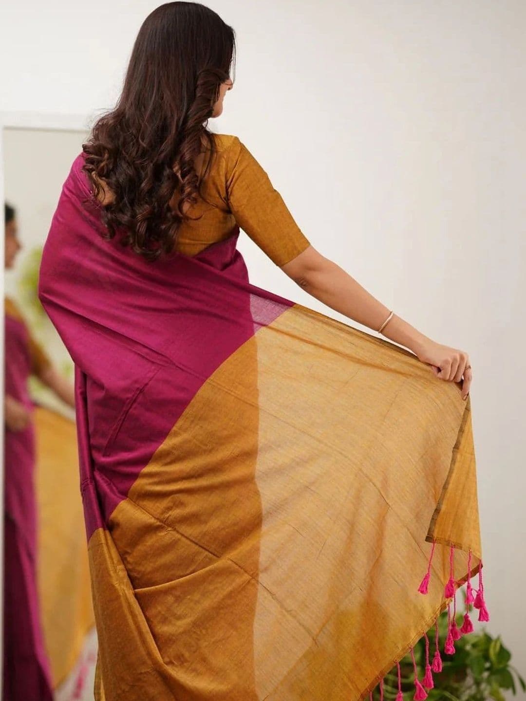 MRITTIKA LOOMS Women  Pure Cotton Saree thumbnail 2