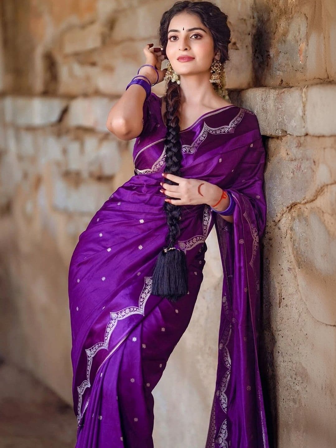 VS MALL Women Ethnic Motifs Zari Banarasi Saree - view 1