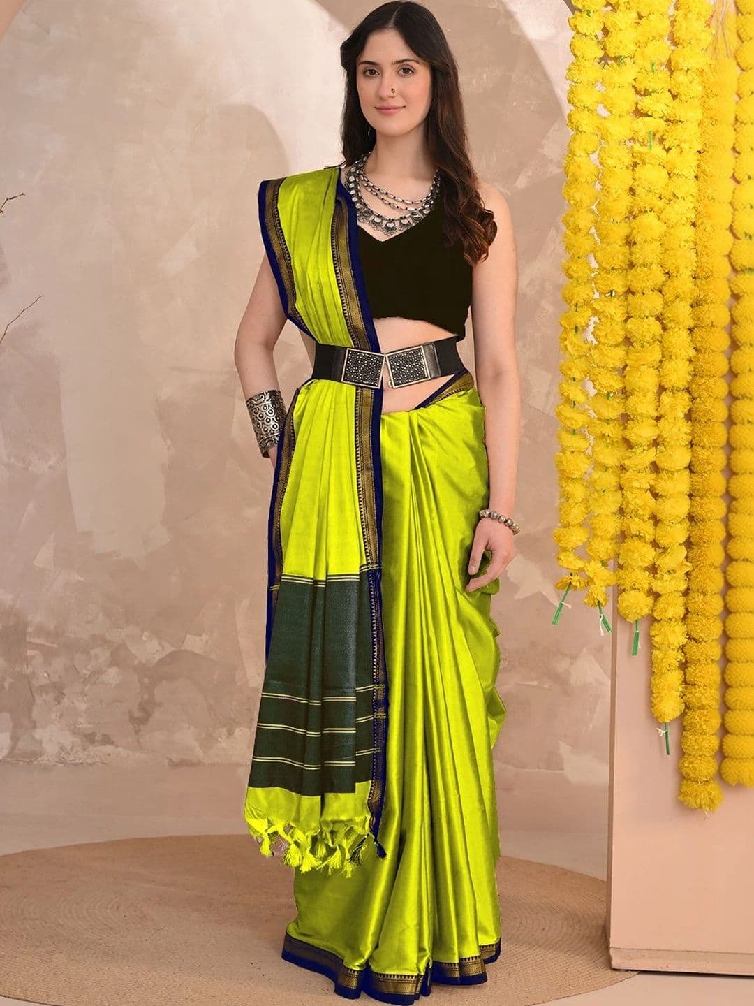KALINI Striped Zari Designer Gadwal Saree thumbnail 7