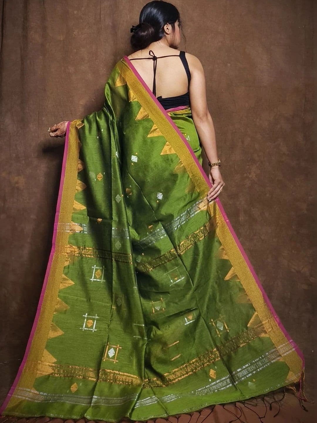 MRITTIKA LOOMS Woven Design Zari Pure Cotton Saree thumbnail 3
