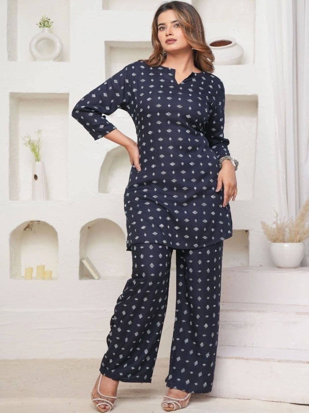CNS FASHIONS Women Printed Regular Pure Cotton Kurti with Palazzos - view 1