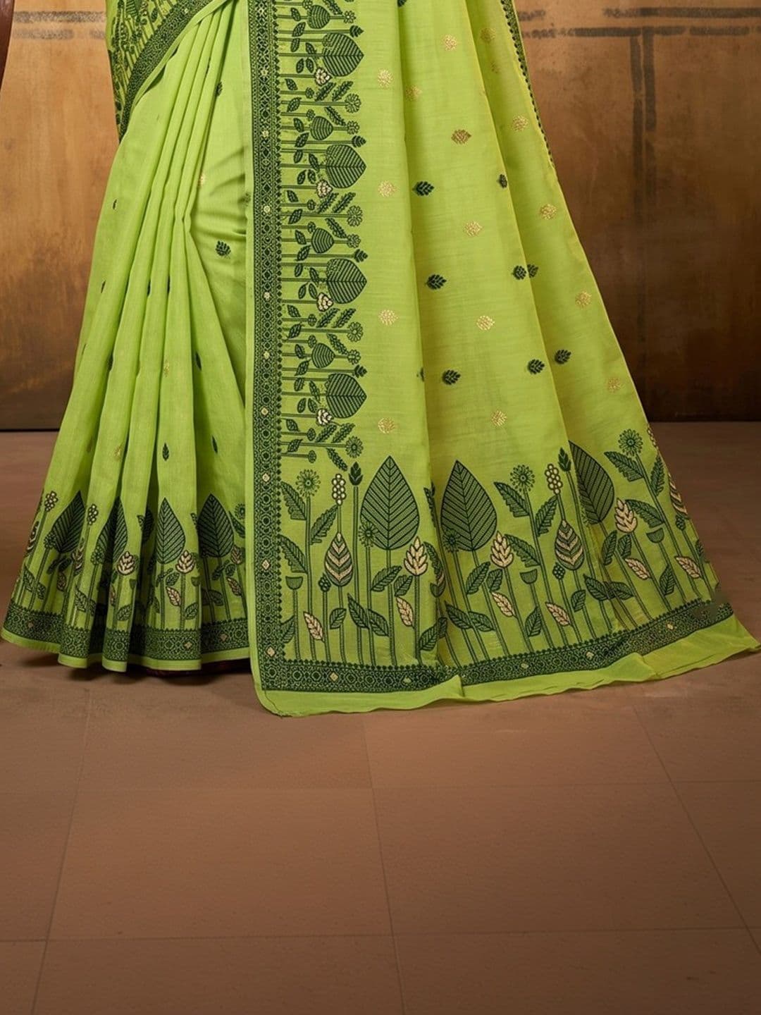 all about you Floral Zari Designer Saree thumbnail 4