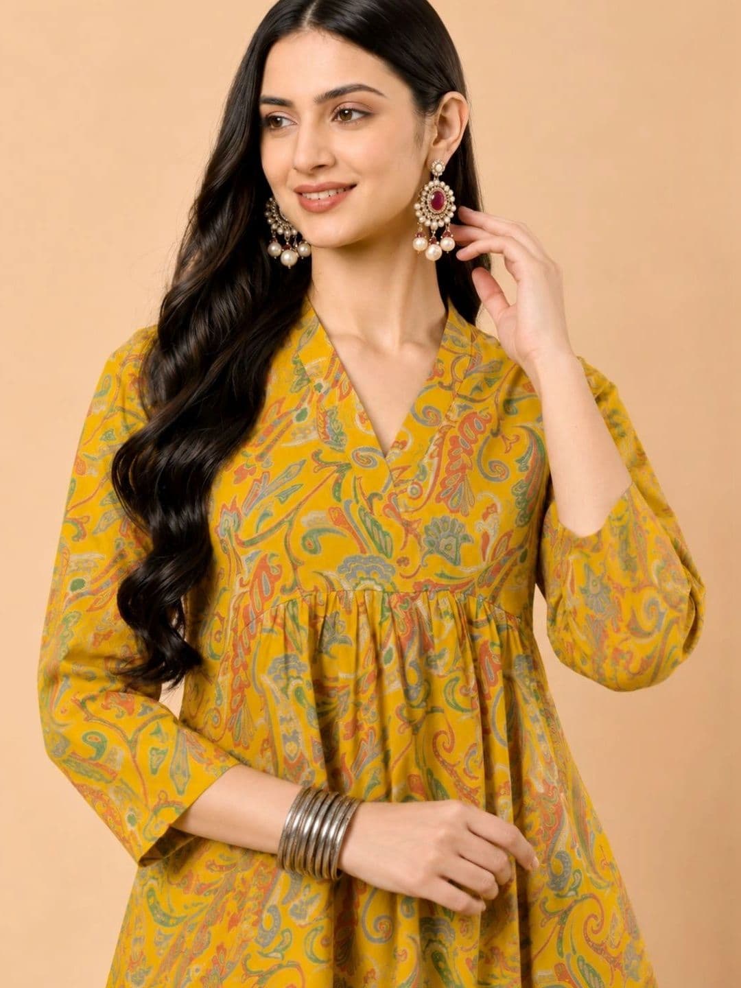 AMOUS Women Paisley Printed Empire Kurta with Palazzos thumbnail 6
