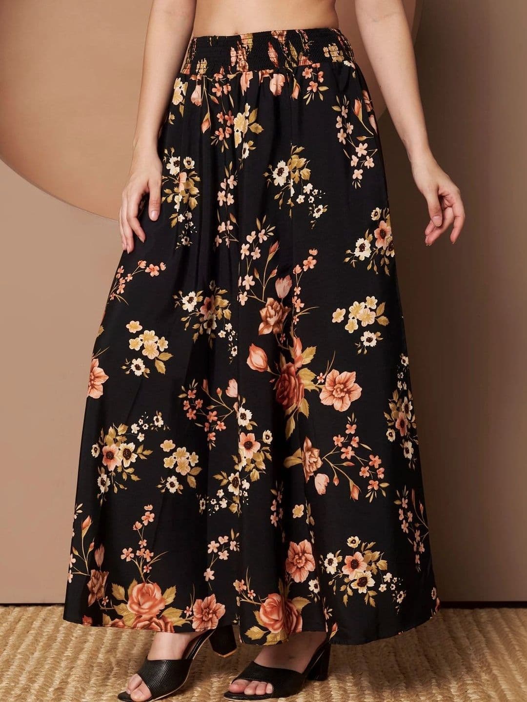CORSICA Women Floral Printed Palazzos thumbnail 2