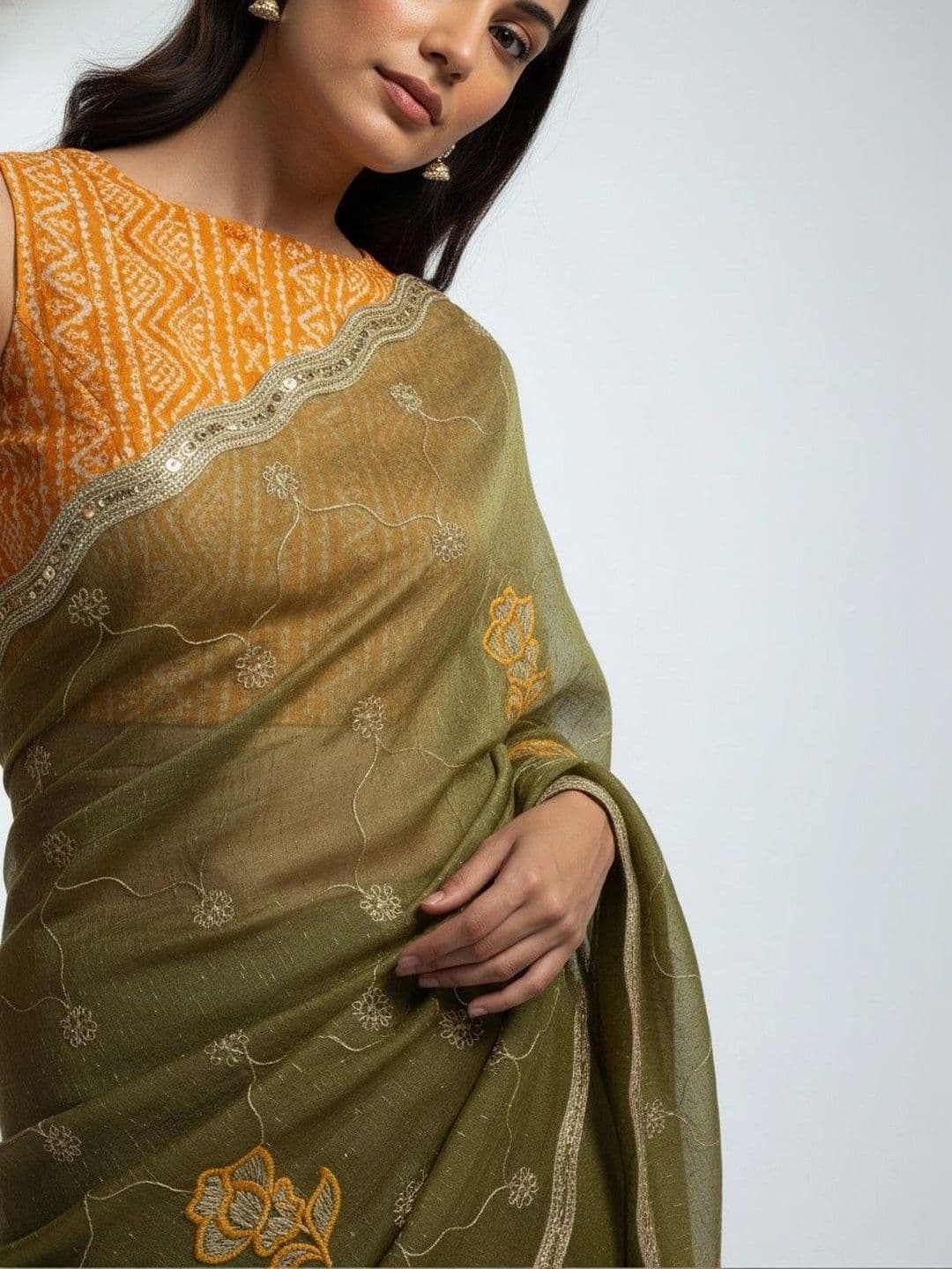 SmileyFashion Floral Embroidered Poly Georgette Saree thumbnail 6