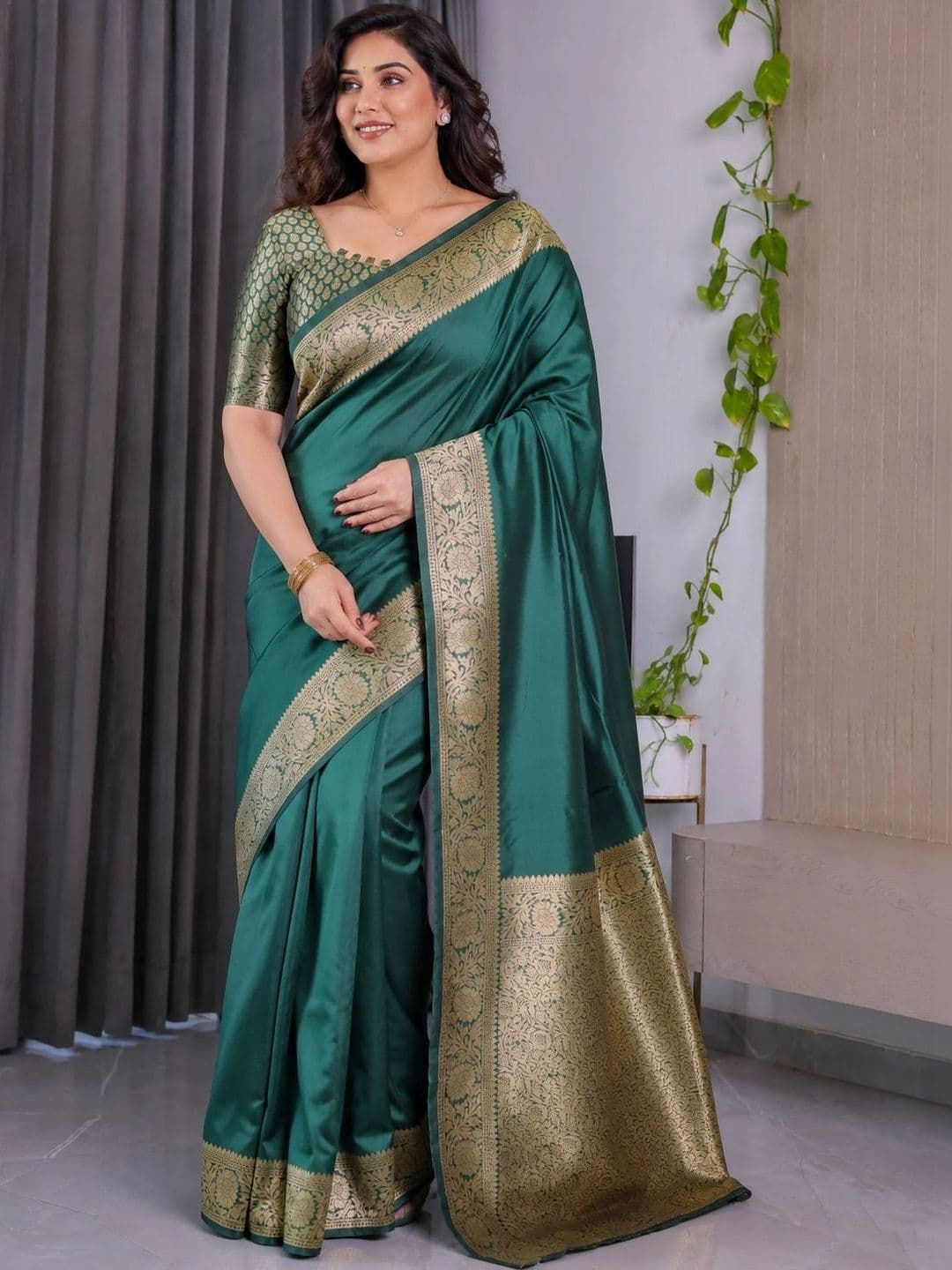 IKSHARA Zari Art Silk Banarasi Saree thumbnail 2