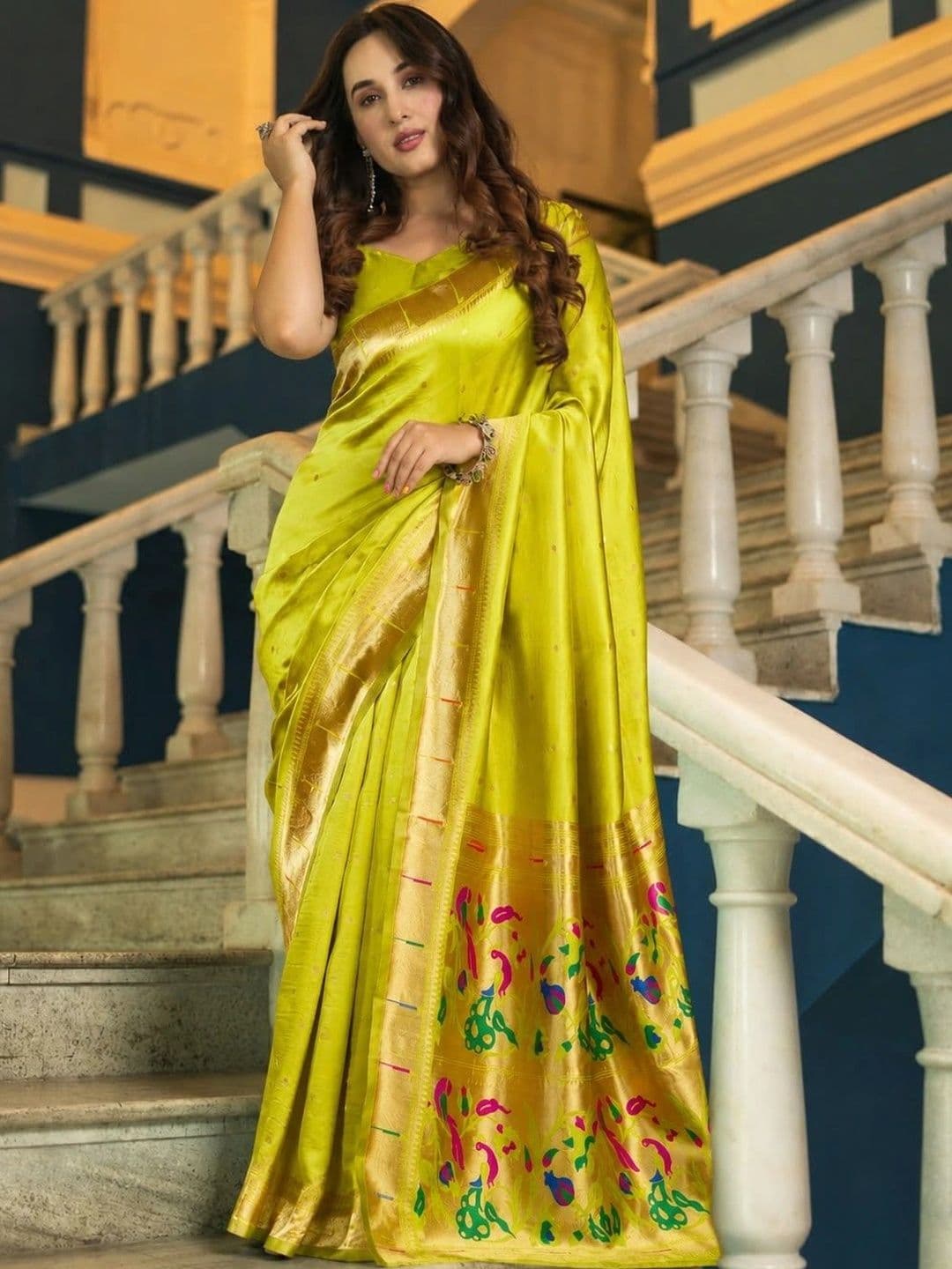Veera Collection Woven Design Zari Art Silk Designer Banarasi Saree - view 1