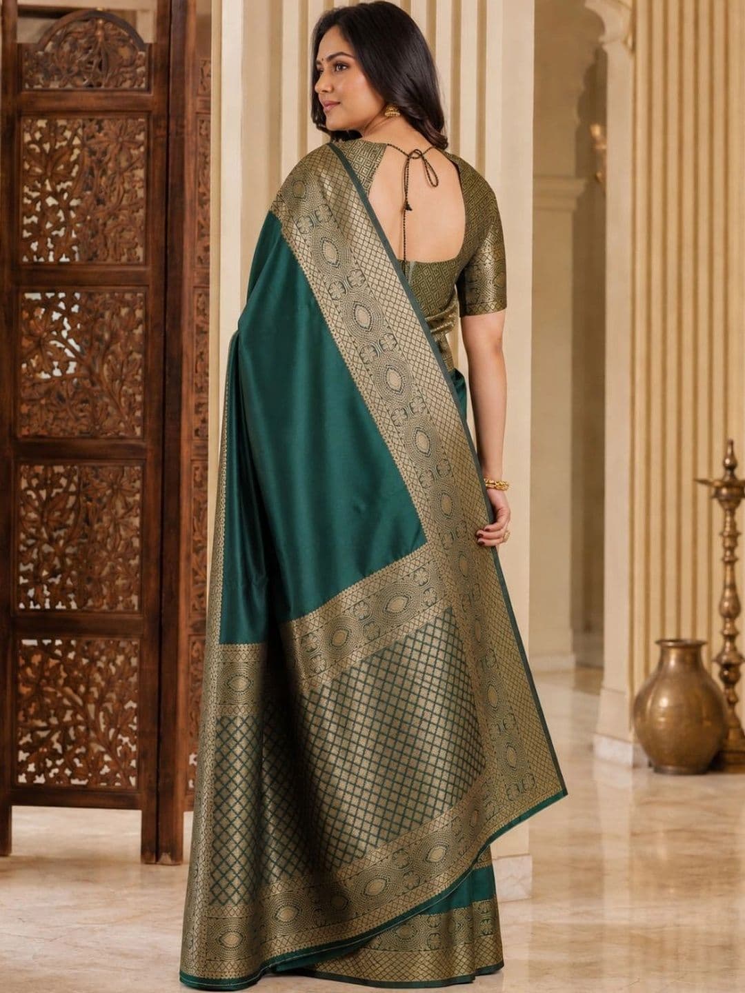 IKSHARA Woven Design Zari Art Silk Banarasi Saree thumbnail 3