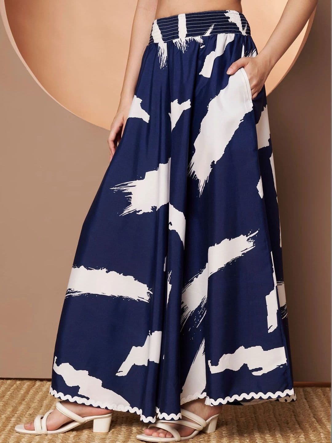 CORSICA Women Printed Palazzos thumbnail 2