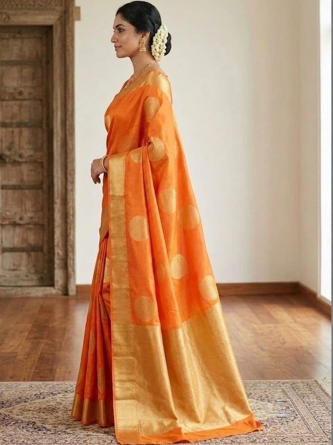 VelvetHue Woven Design Zari Art Silk Banarasi Saree thumbnail 4