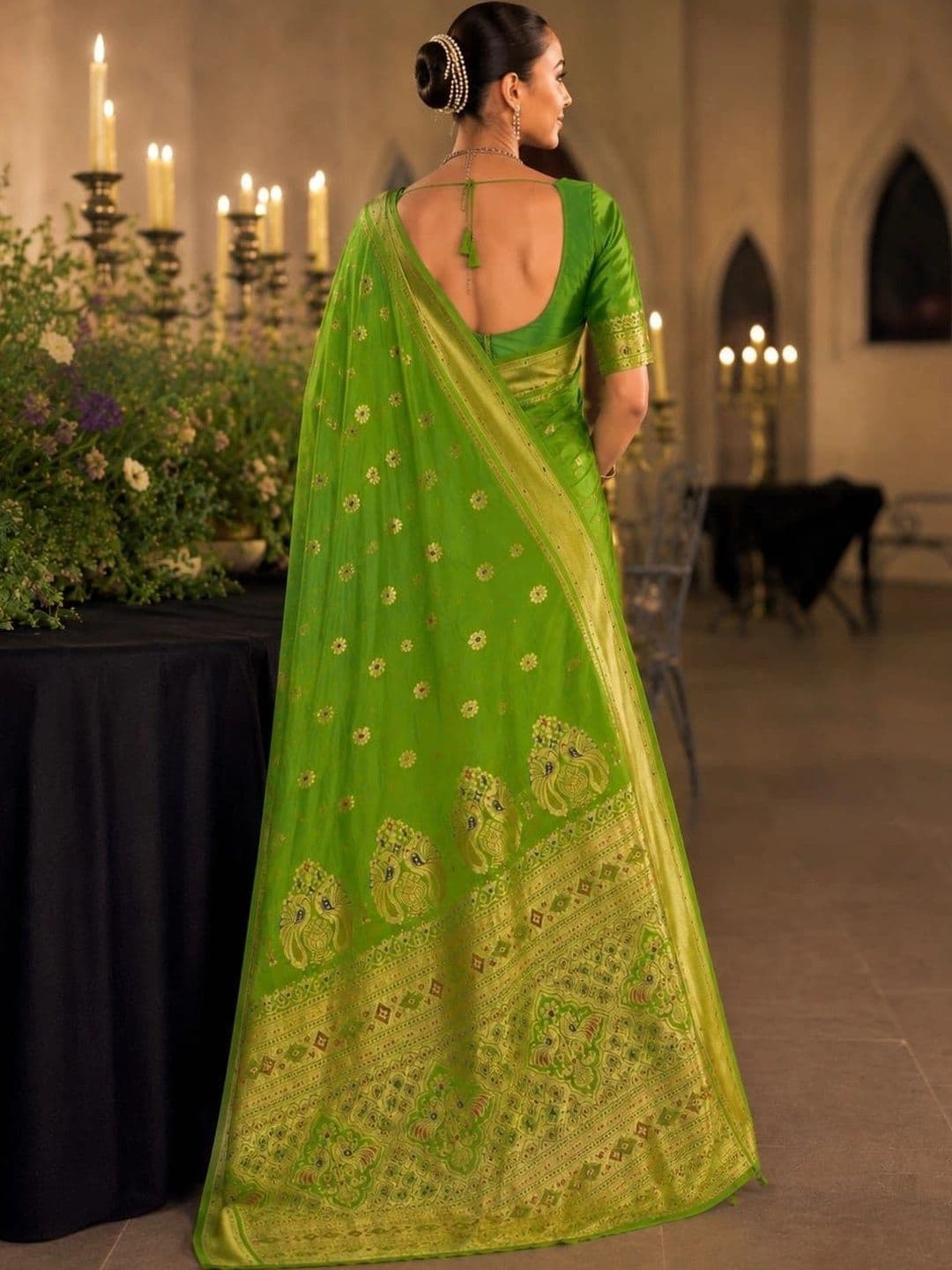 Veera Collection Woven Design Zari Art Silk Designer Banarasi Saree thumbnail 4
