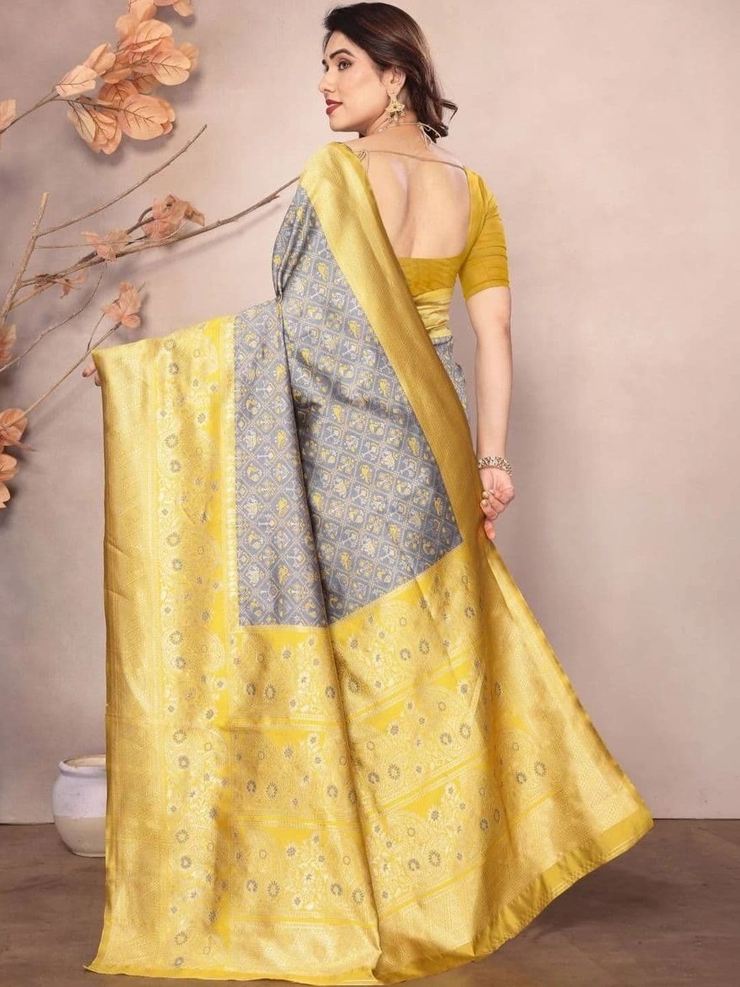 Aaishvyapparels Woven Design Zari Art Silk Banarasi Saree thumbnail 5