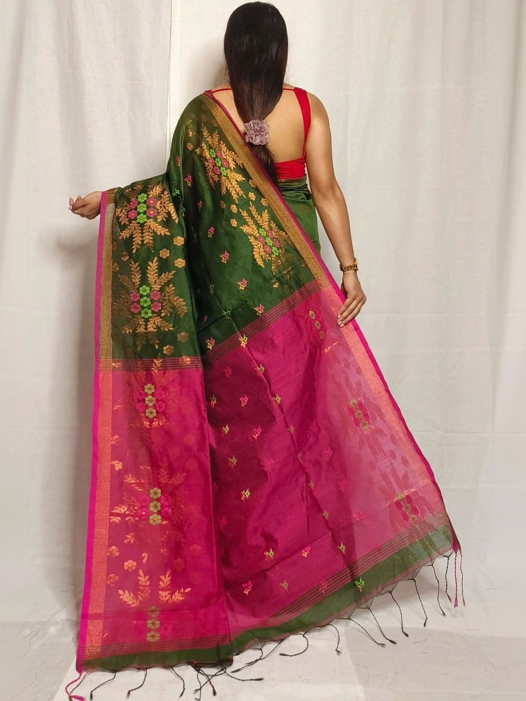 MRITTIKA LOOMS Woven Design Zari Pure Cotton Saree thumbnail 2