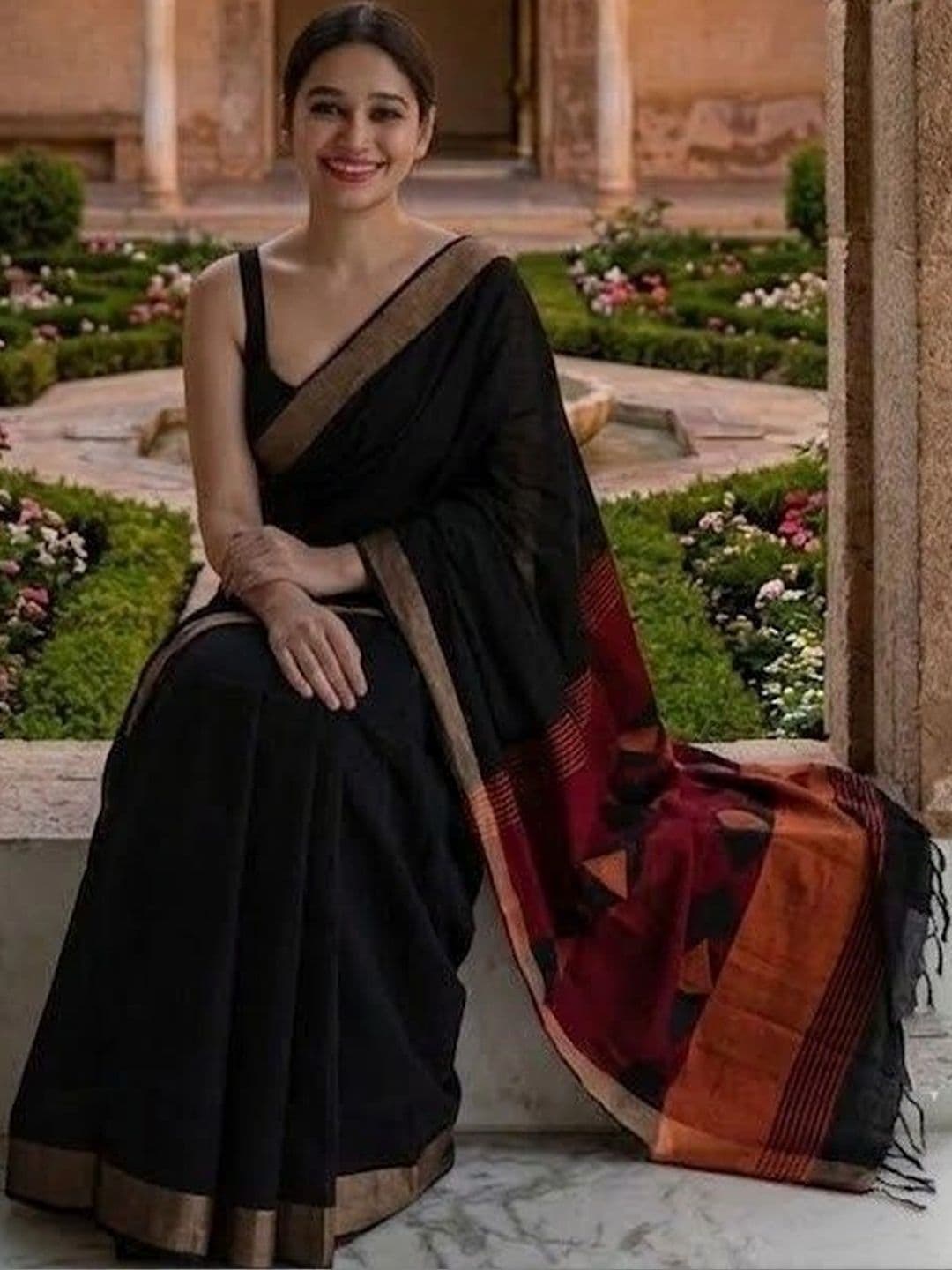Narayan creations Woven Design Zari Art Silk Banarasi Saree thumbnail 7
