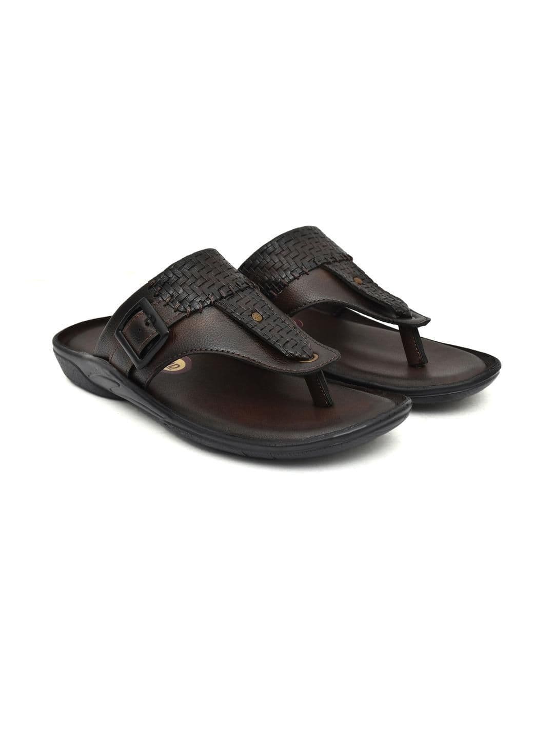 G L Trend Men's Brown Textured Comfort Thong Sandals with Adjustable Strap thumbnail 3