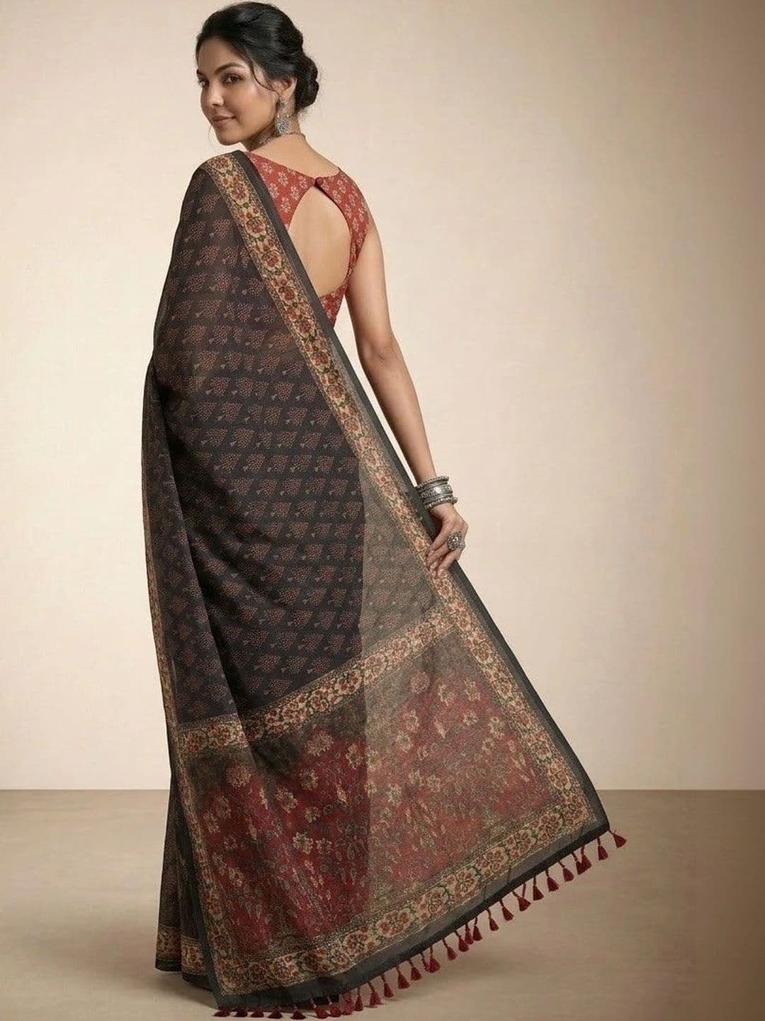 Anouk Ethnic Motifs Art Silk Ikat Saree thumbnail 2